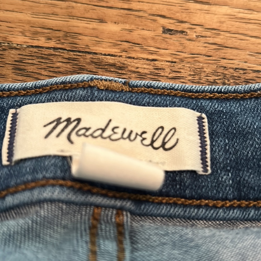 Madewell 10” High Rise Skinny Jeans - Picture 3 of 6